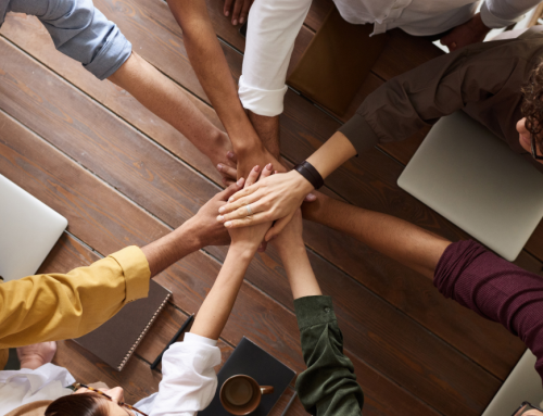 Die Generationen auf dem Arbeitsmarkt: Ein umfassender Leitfaden für Recruiter